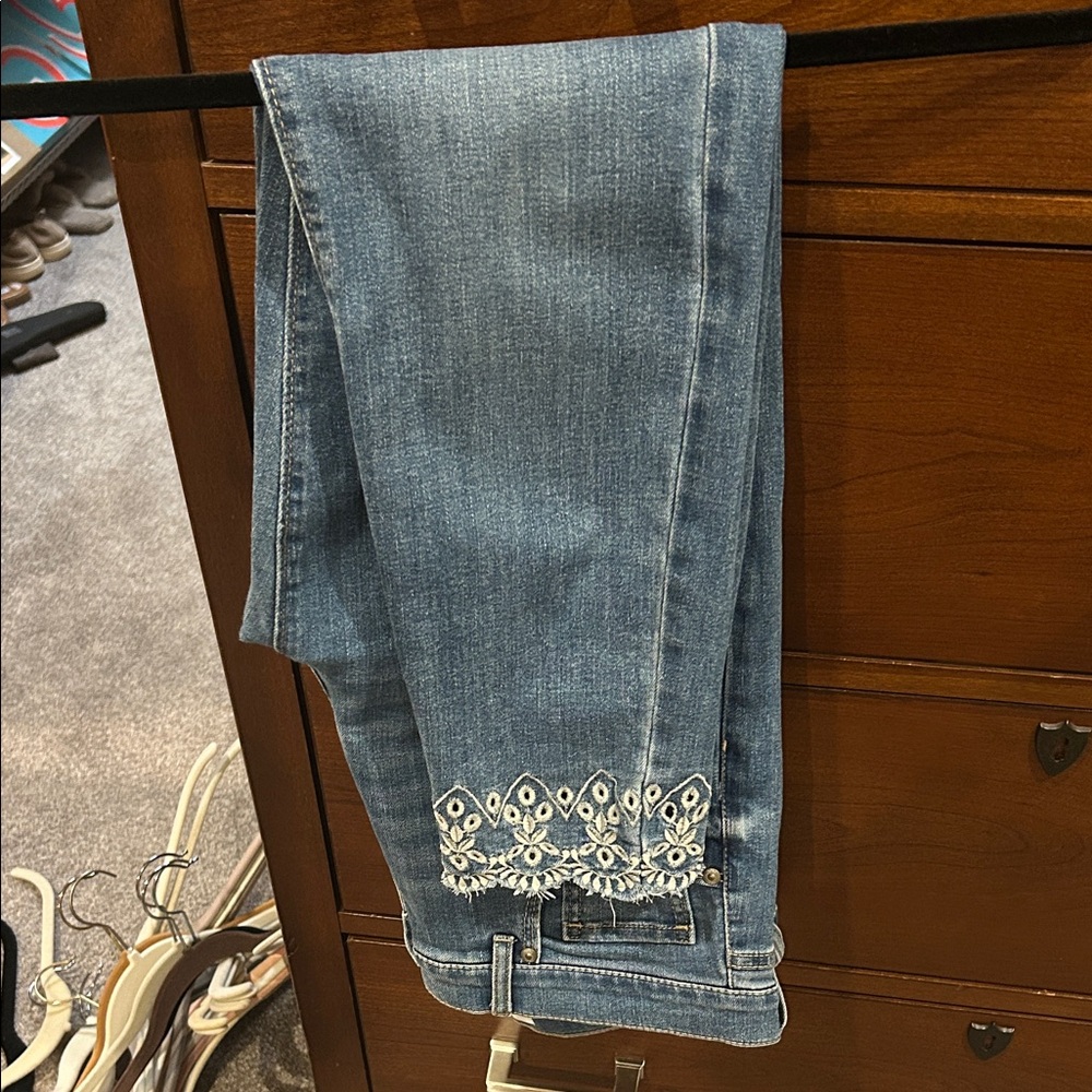 LOFT Blue Cropped Jeans with White Embroidery